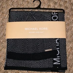 Michael Kors black & white/silver Scarf & Hat Set